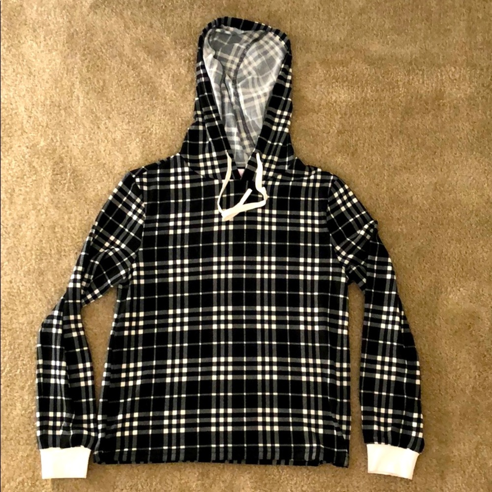 NWOT Pink Lily Plaid Hooded PJ Top - M